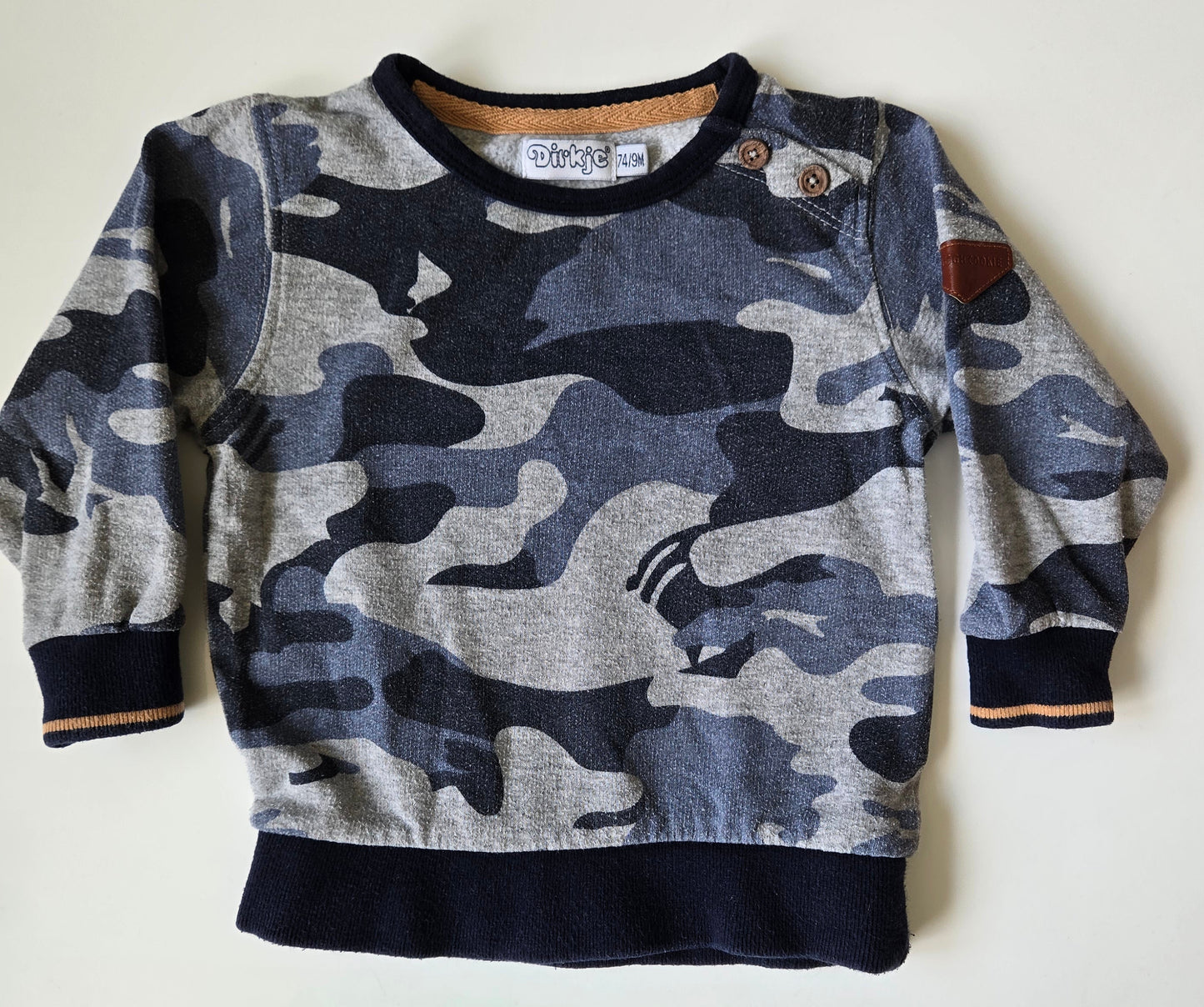 Dirkje Sweater size 74/9m *