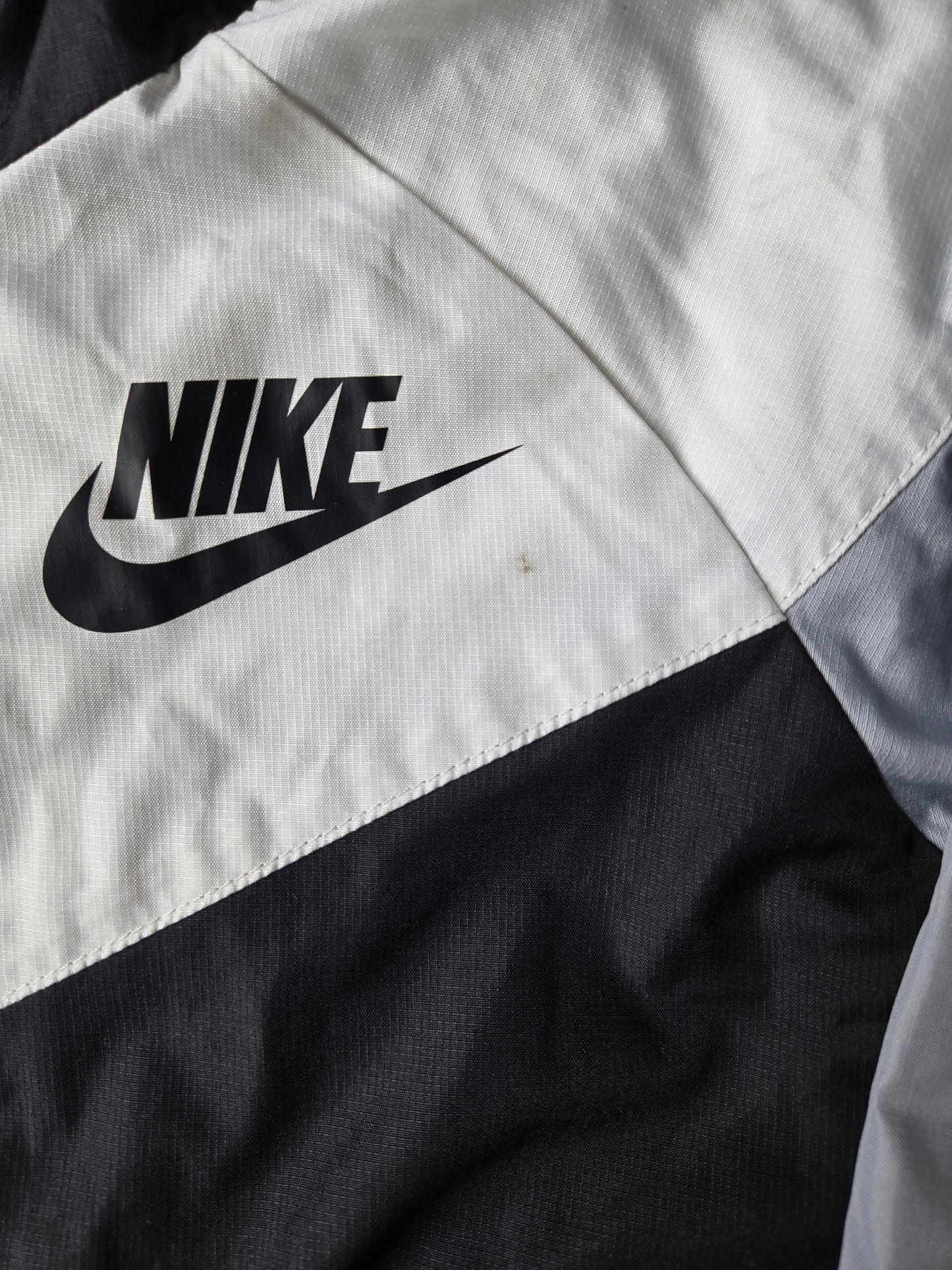 Nike Thin Jacket 5-6 year *