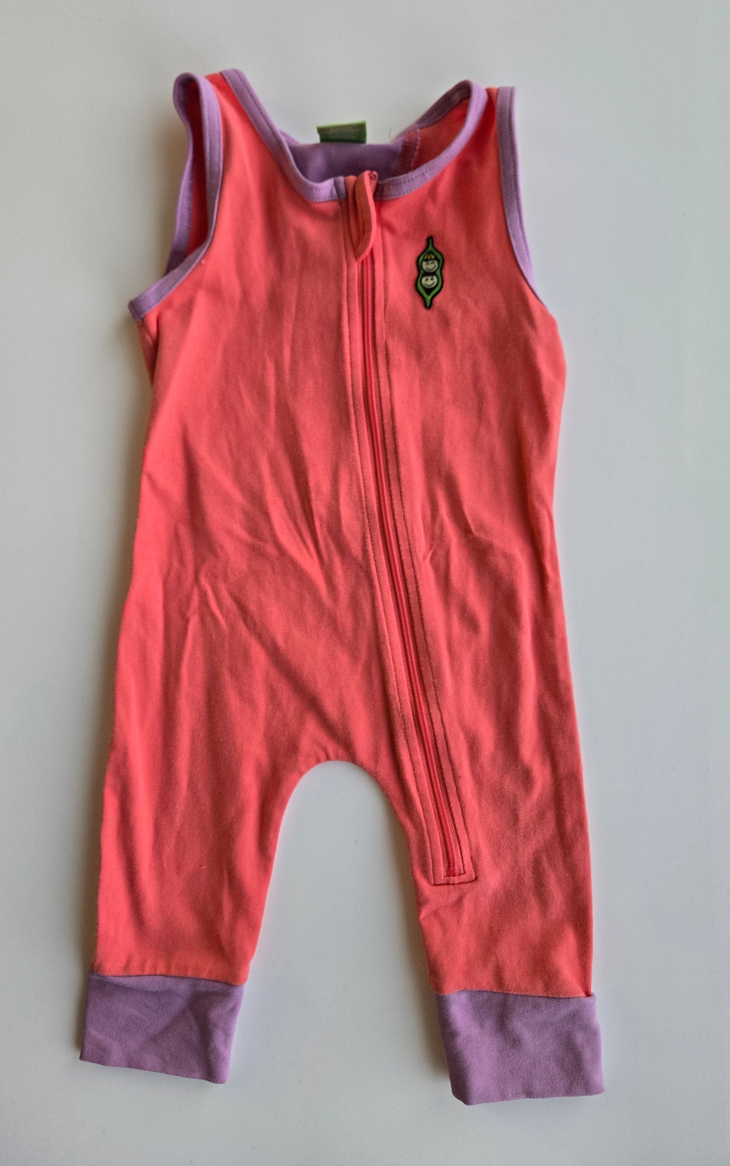 Peekaboo beans 6-12m
