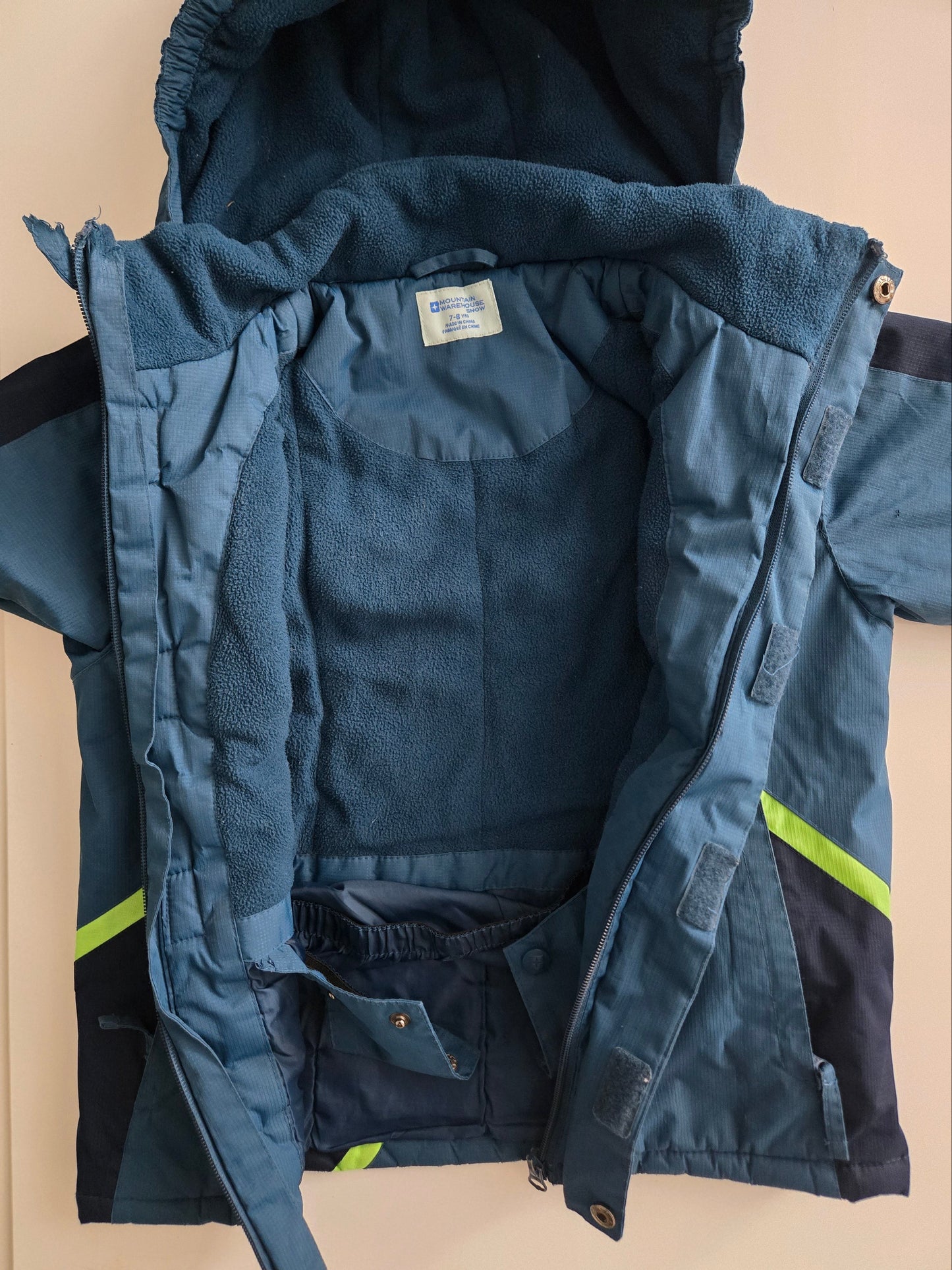 Mountain Warehouse Coat 7-8 years