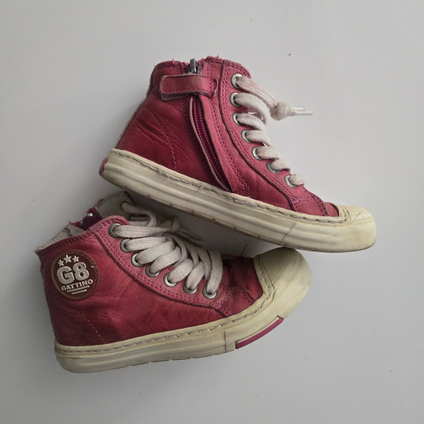 Malaspina Sneakers size 28 /11C *