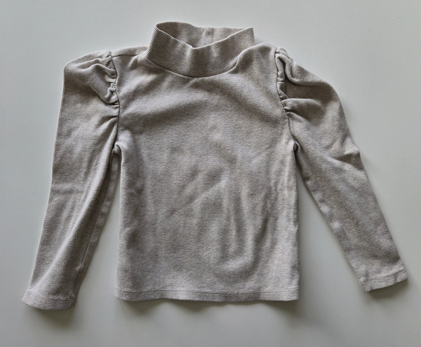 BabyGap Long Sleeve T-Shirt size 4 year