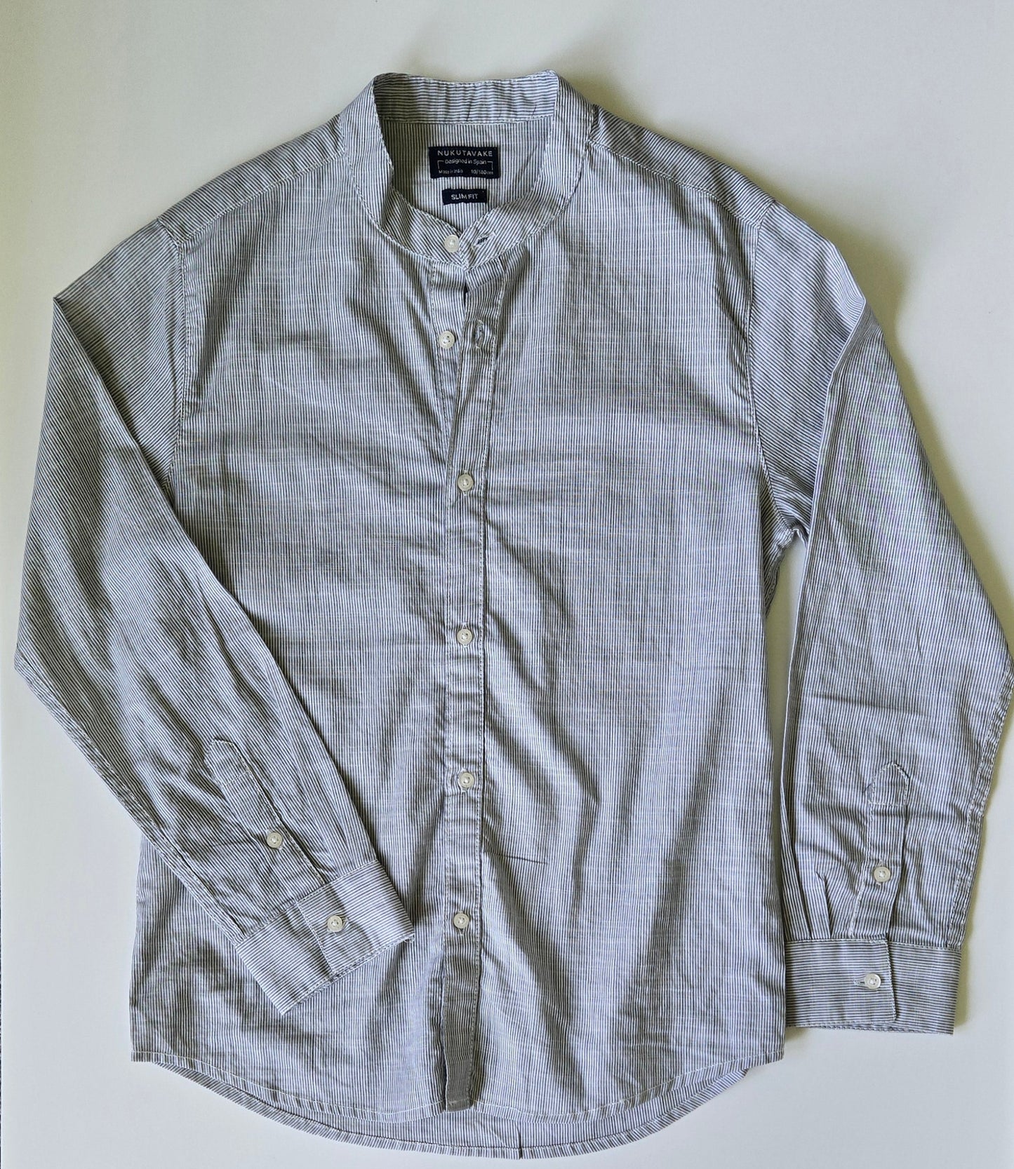Nukutavake Slim Fit Dress Shirt size 10/140 cm
