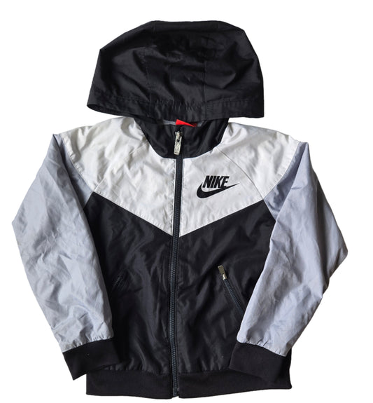 Nike Thin Jacket 5-6 year *