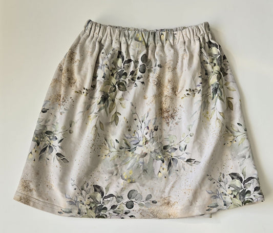 Bear & Roo Skirt size 8