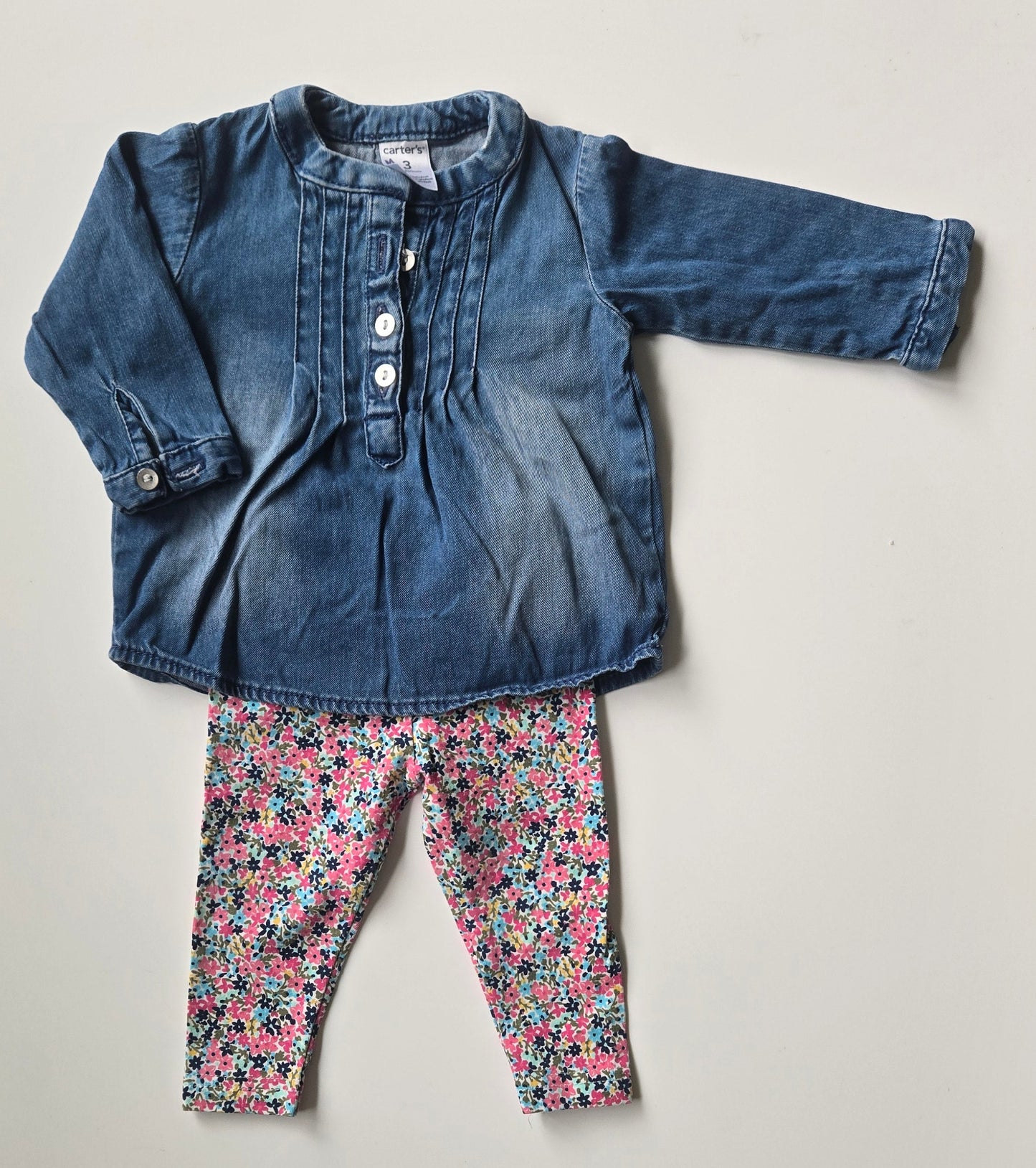 Carters Top and Leggings Set size 3 month
