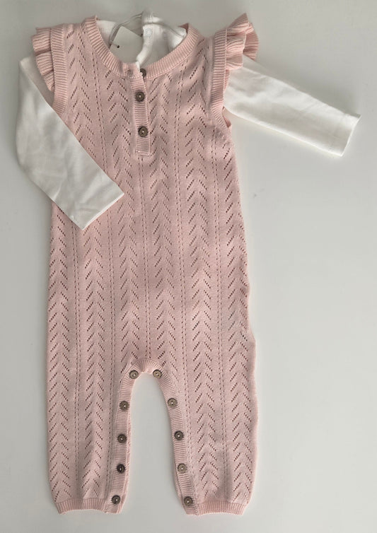 Fixoni Outfit size 68/6 months NWT *fits big