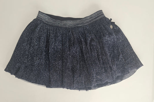Le Chic Skirt compares to size 6/7