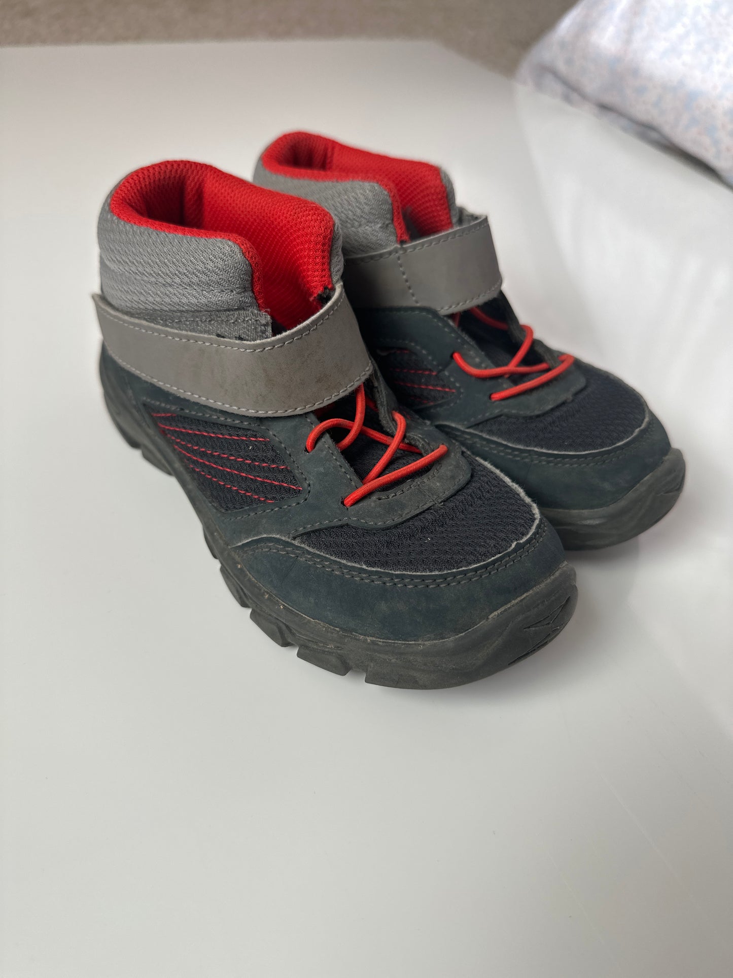 Quechua Unlabelled but approx 11-12T