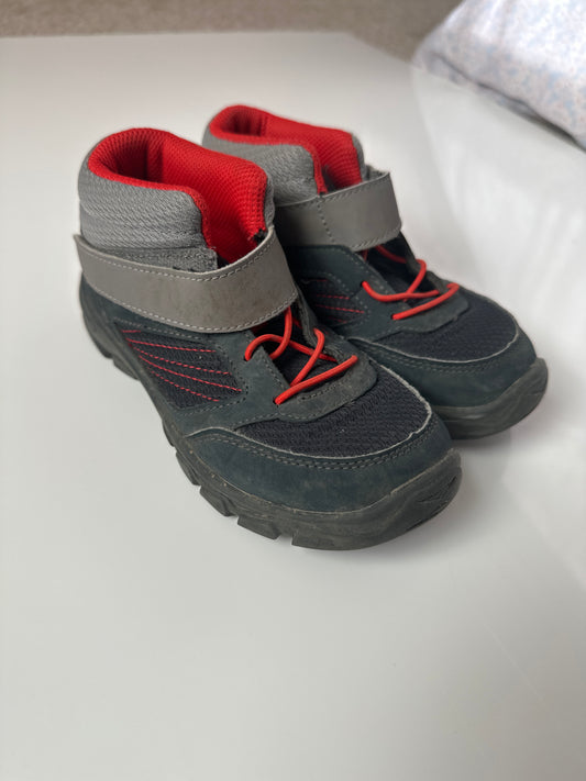 Quechua Unlabelled but approx 11-12T