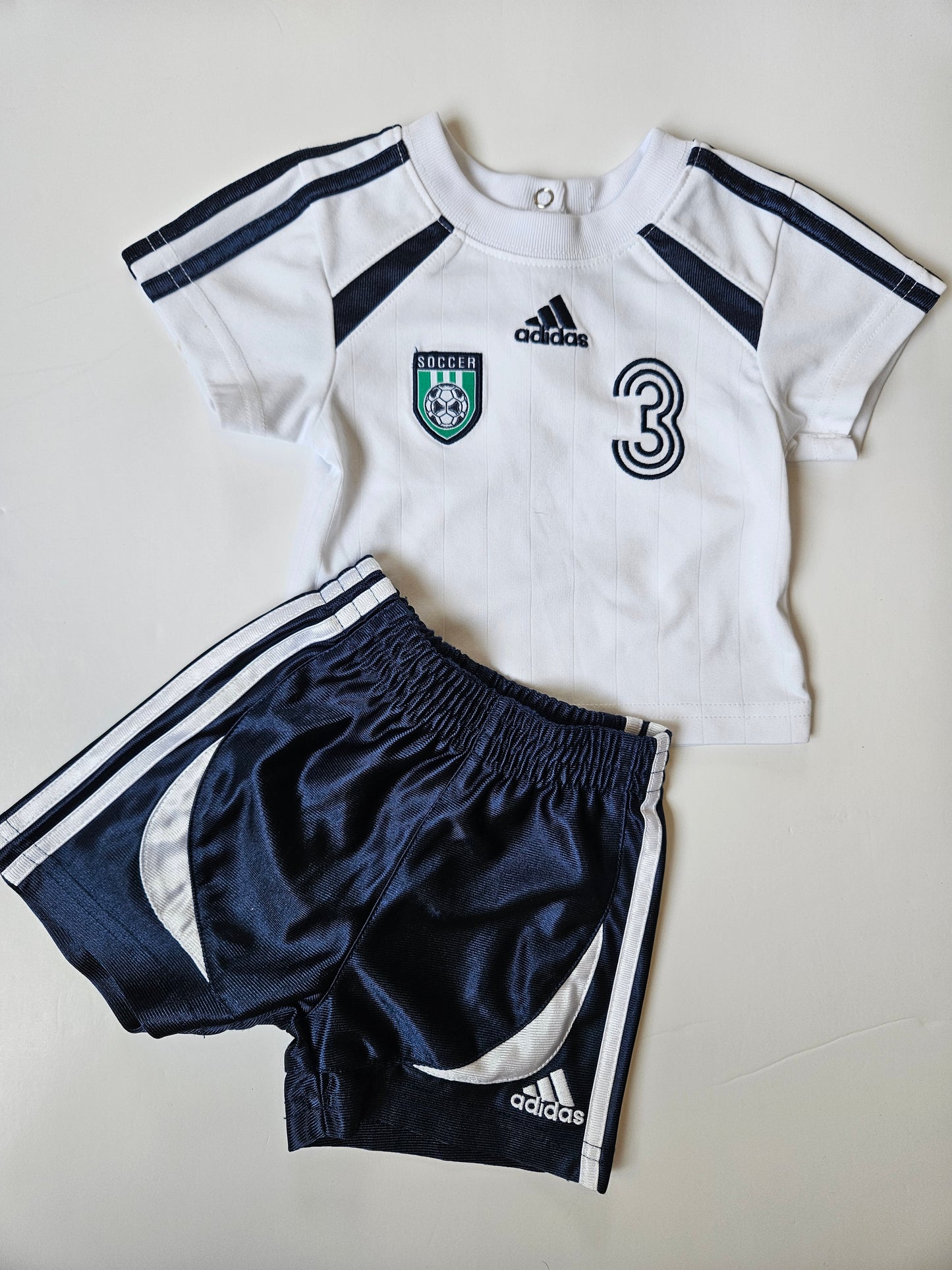 Adidas shorts and top set 3m *description