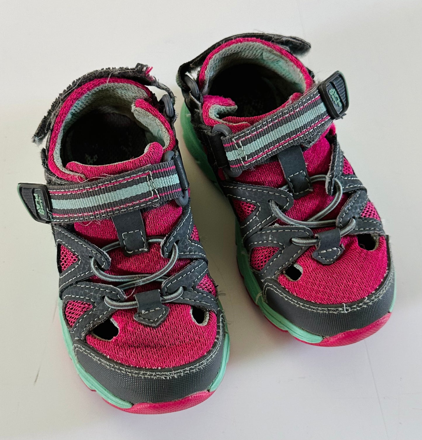 Stride rite sandals size 7