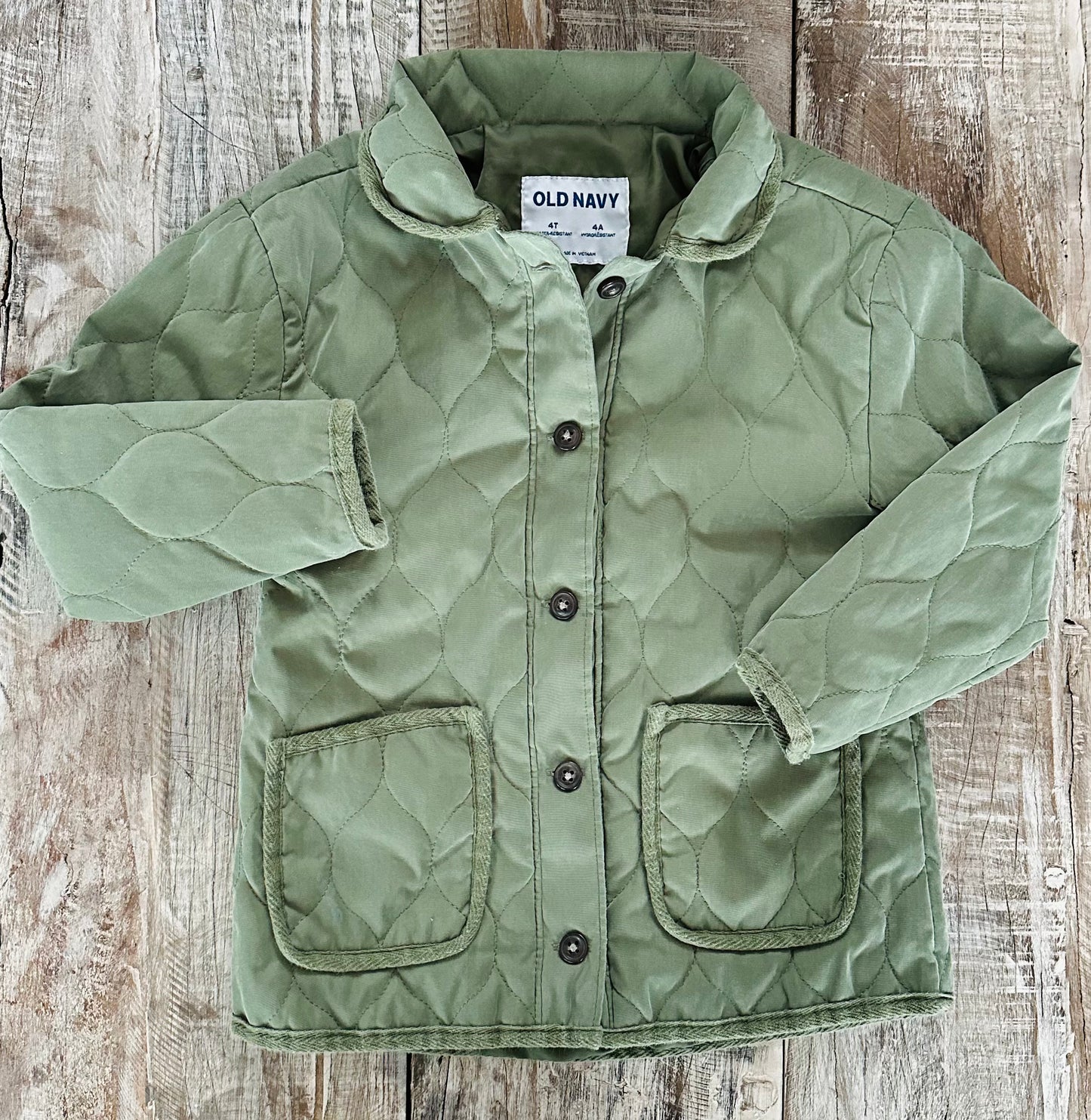 Old navy quilted jacket size 4T