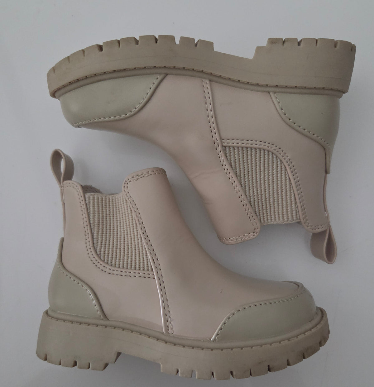 Old Navy 7 (toddler) Boots