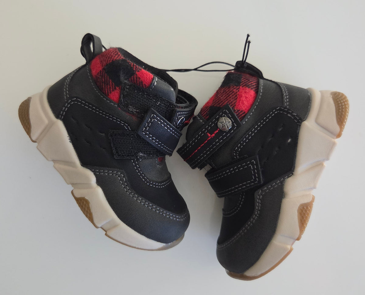 NWT George 5-6 Toddler Boots