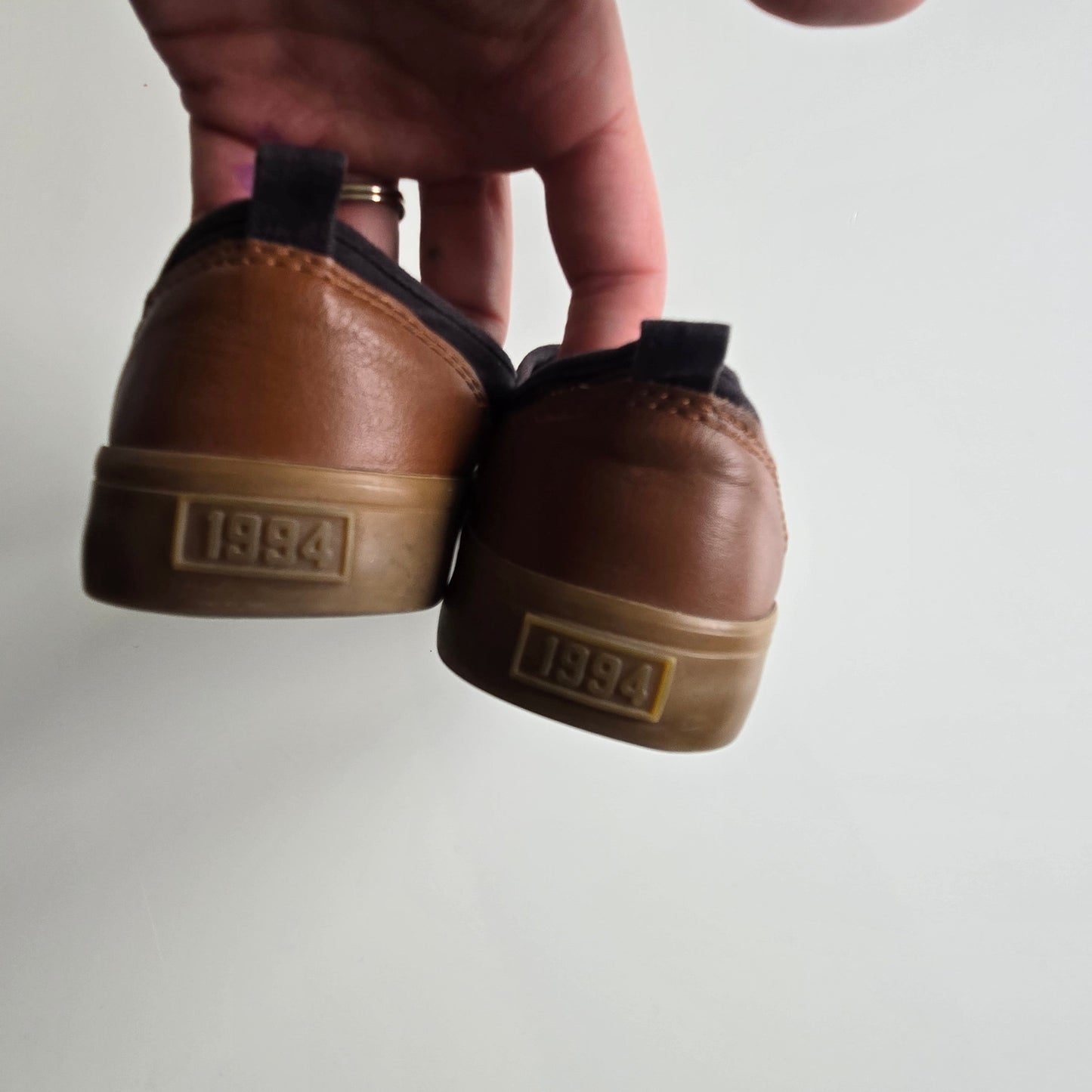 Old Navy Shoes size 2