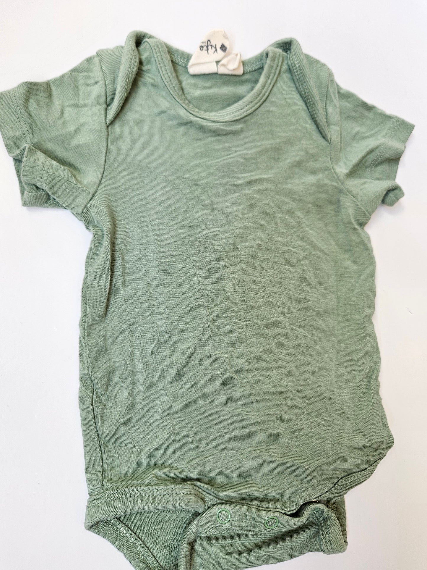 Kyte green bodysuit size NB