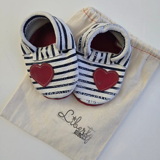 Liberty Mocs no size fit (3-6m) *