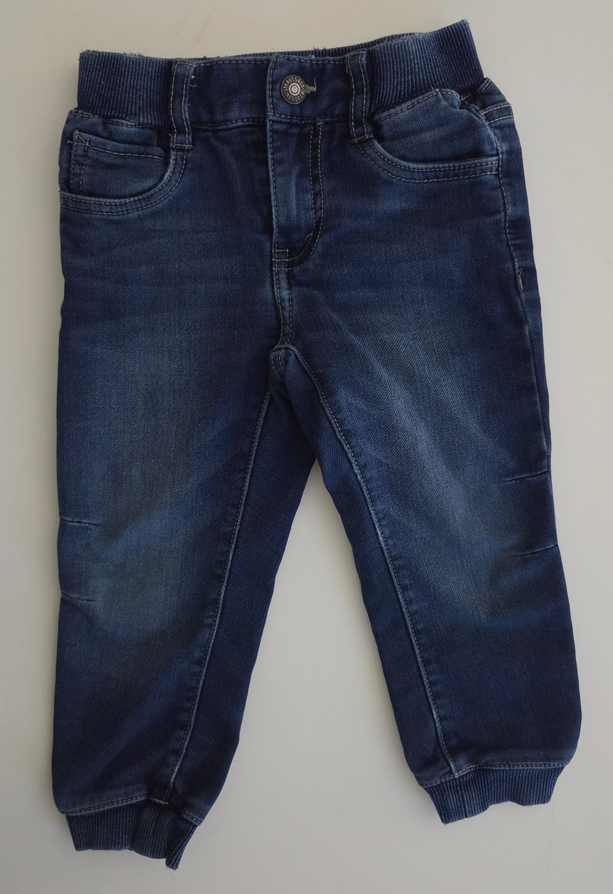 Levis Jogger Jeans 2-3 Year