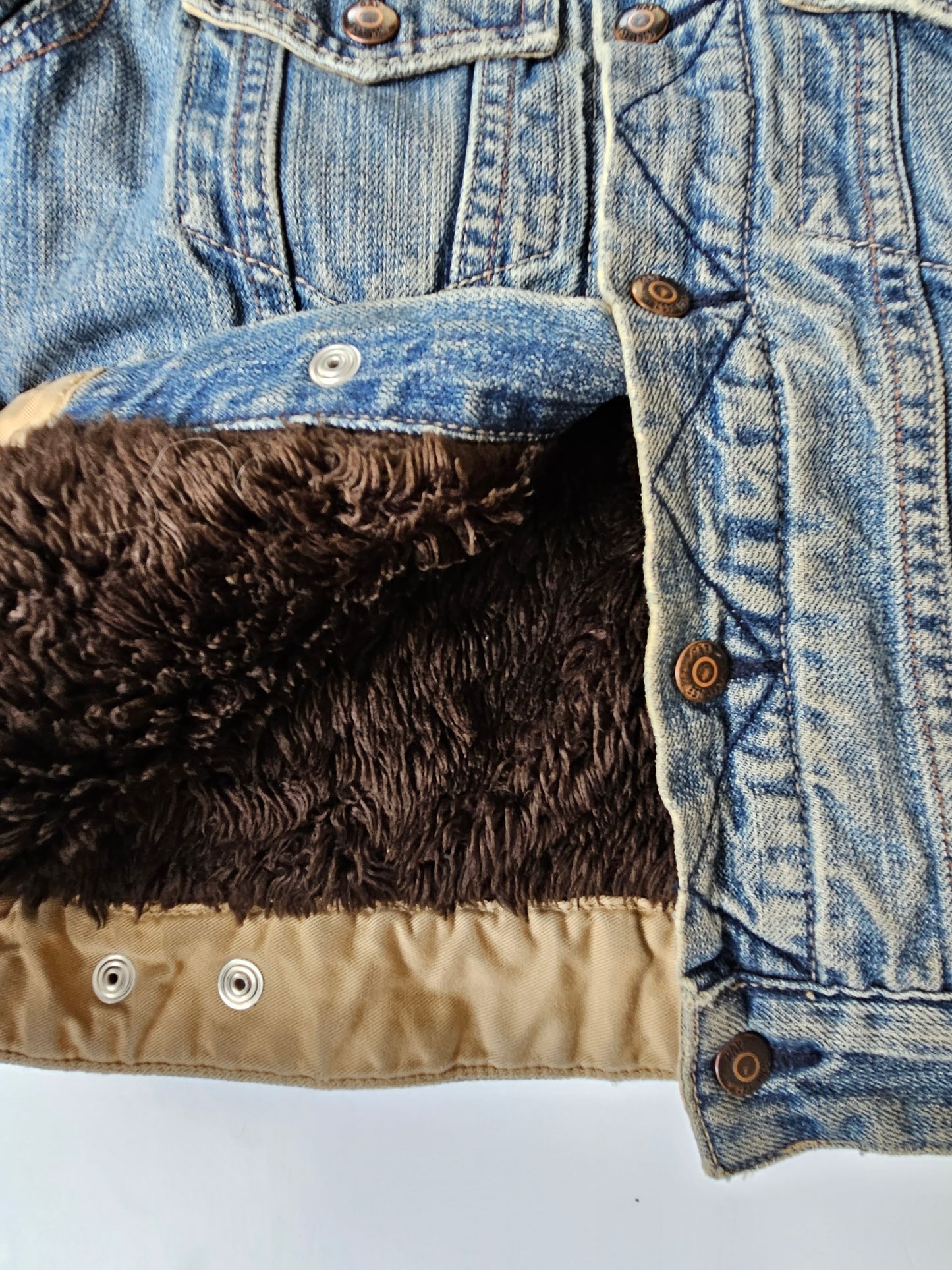 Gap Kids fur lined jean jacket size 6/7T