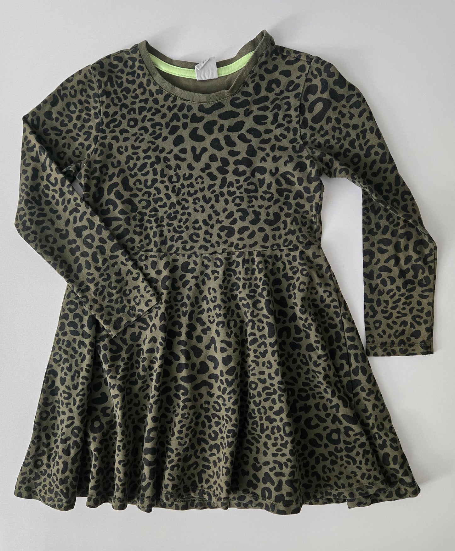 Hema Long Sleeve Dress 110/116 - fits small approx 4 year