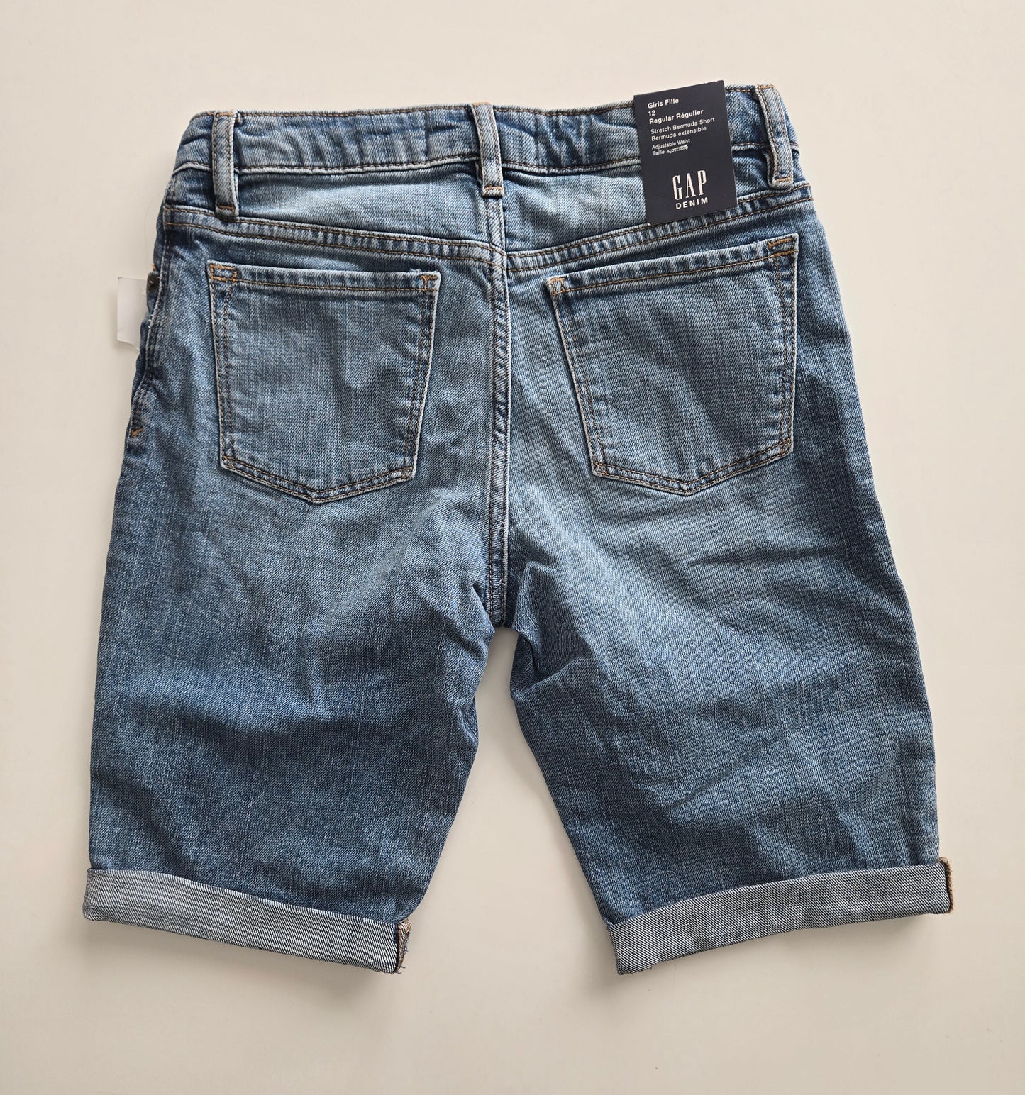 NWT Gap size 12 Shorts
