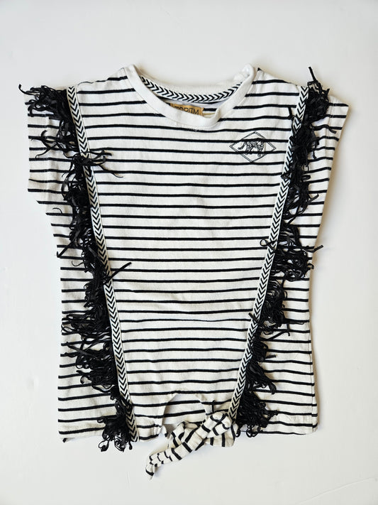 TOPITM striped top size 5/6T *fits small