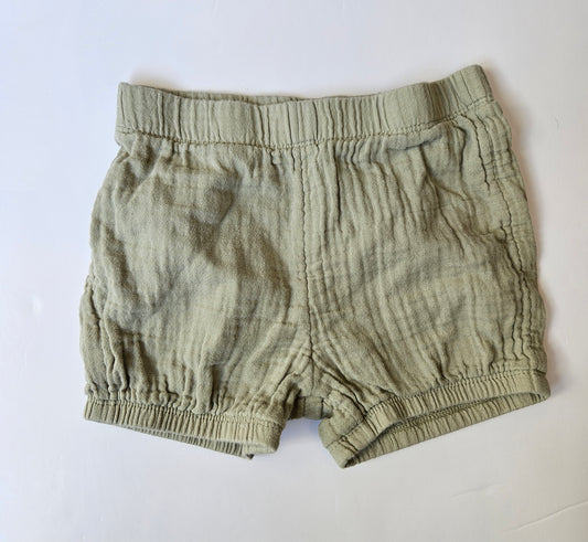 Little planet green linen shorts size 3T