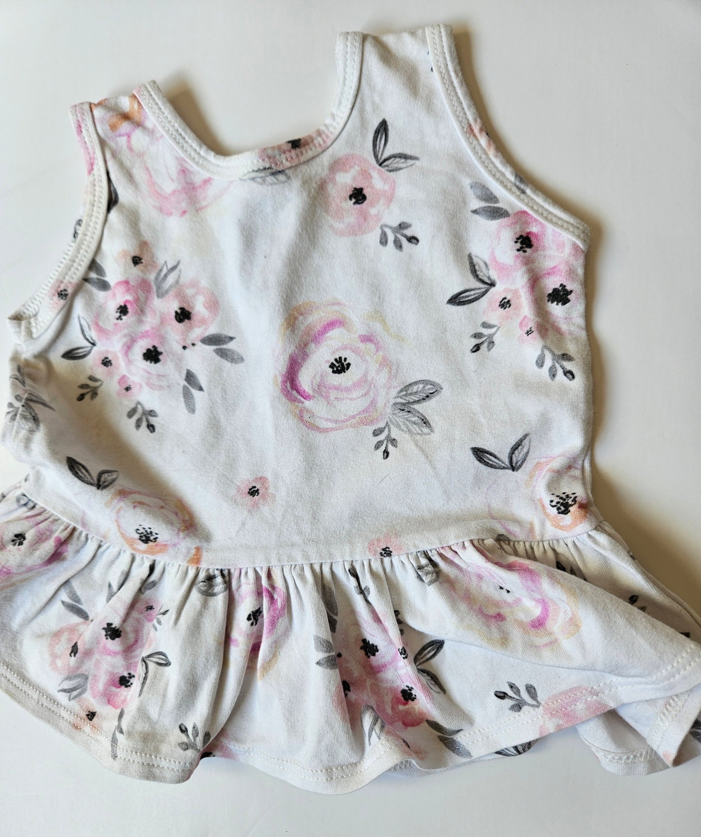 Made by Molly sleeveless rose top 18 to 24m