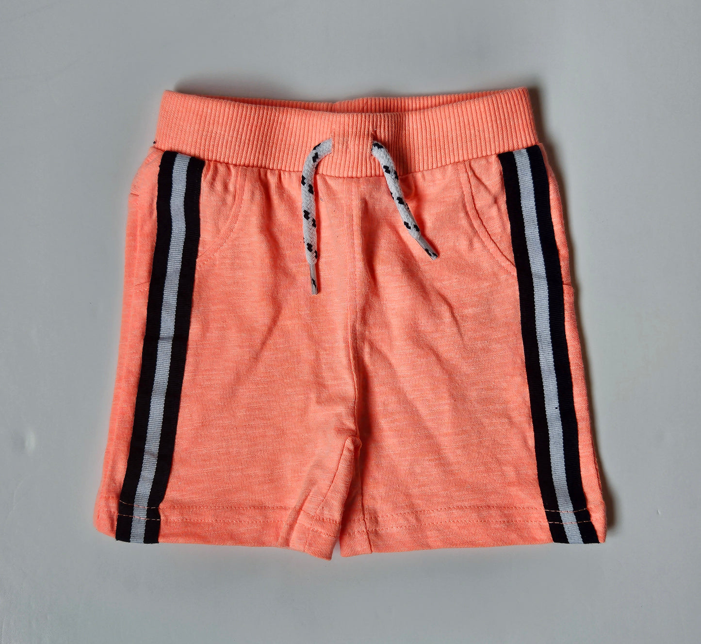 Dirkje salmon shorts size 68/6m