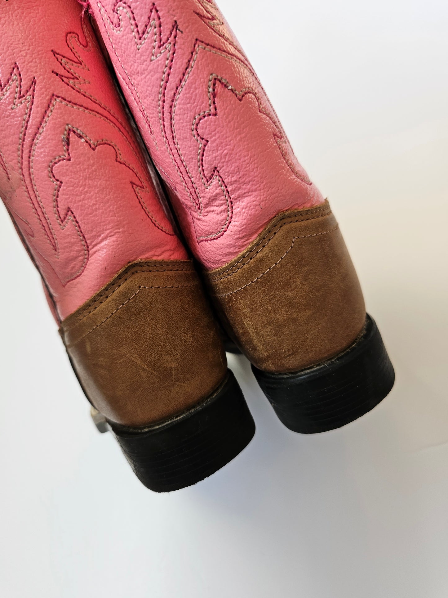 Old West cowboy boots size 8