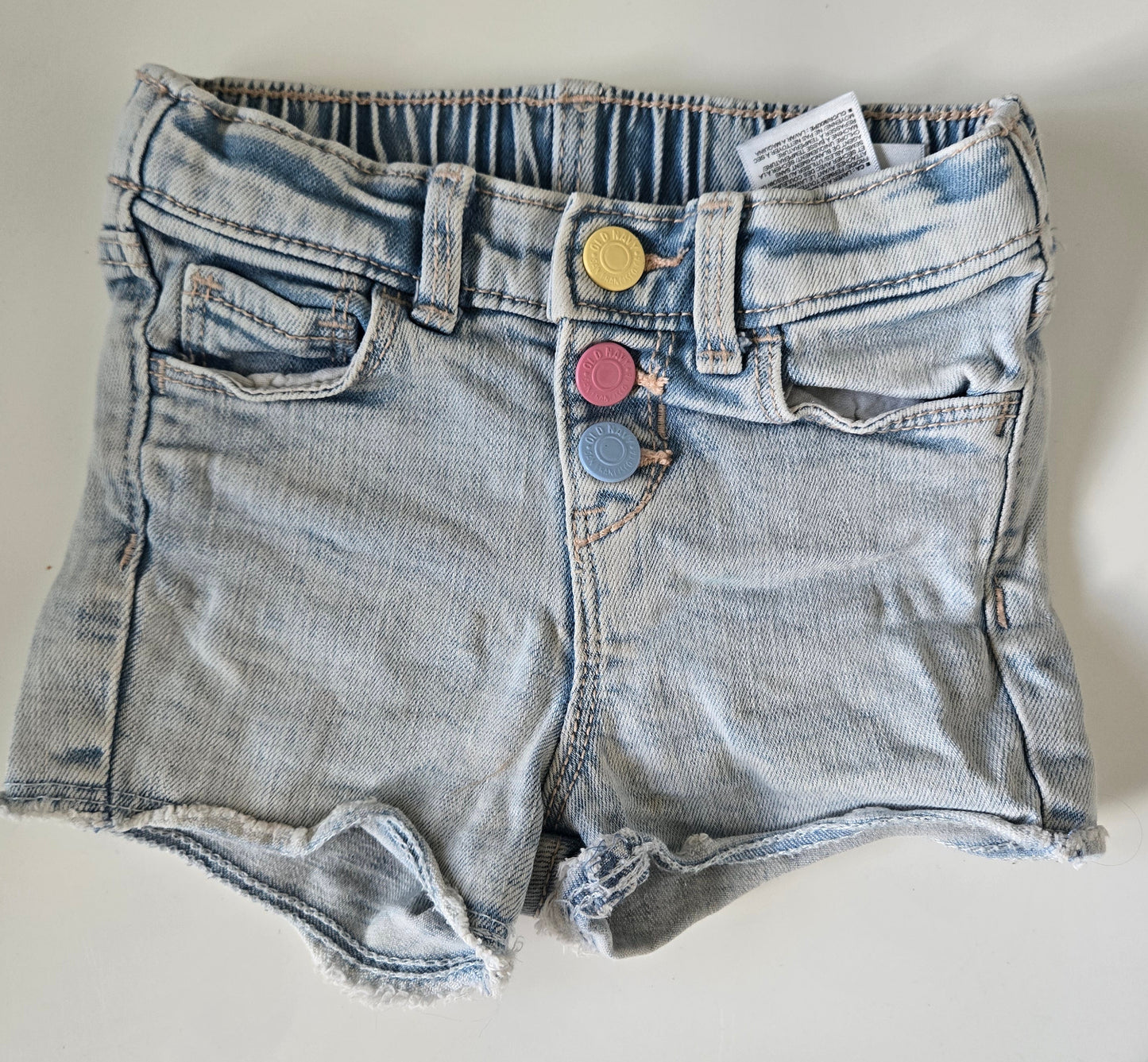 Old Navy Shorts 18- 24 M *