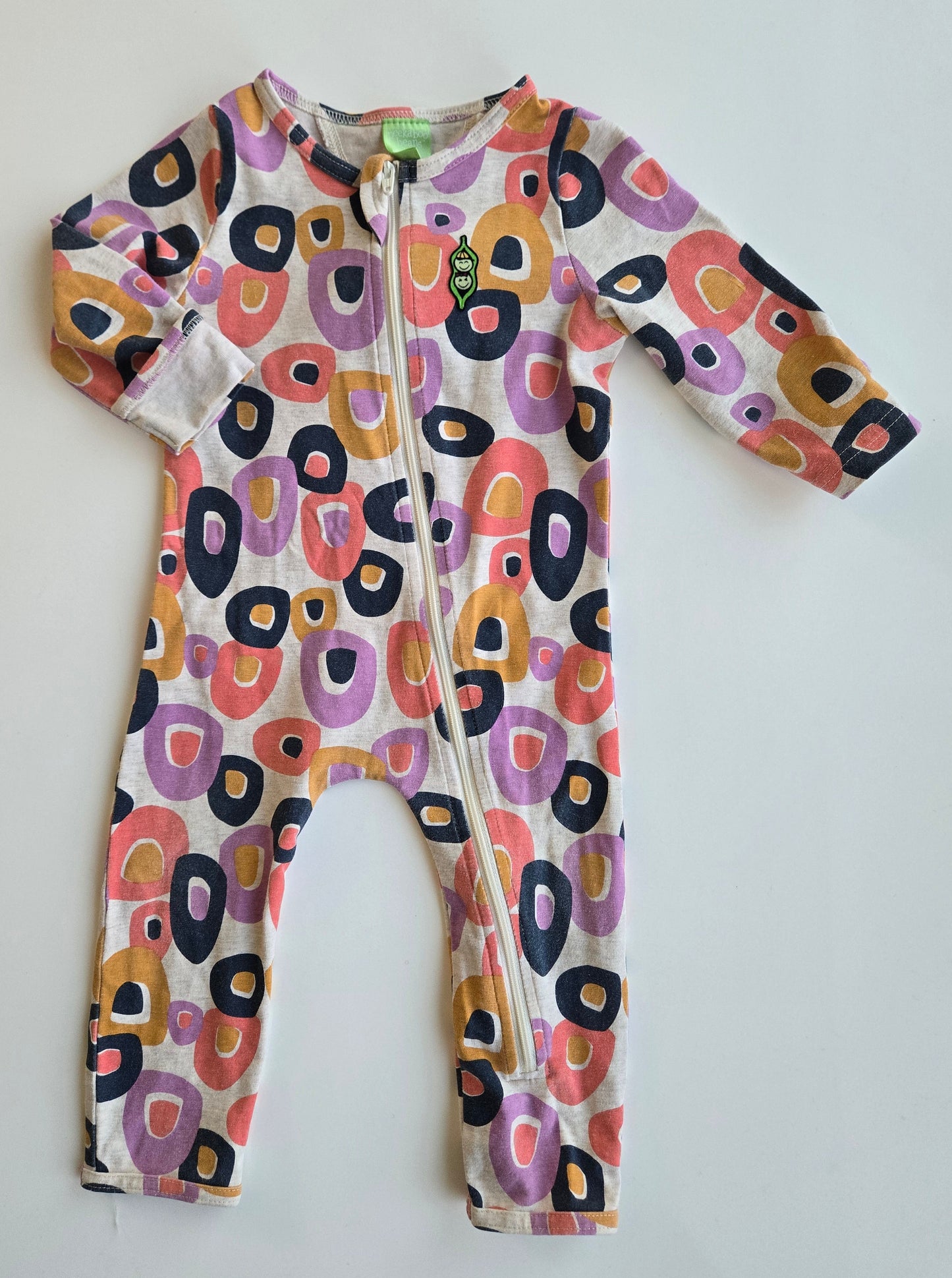Peekaboo beans 6-12m