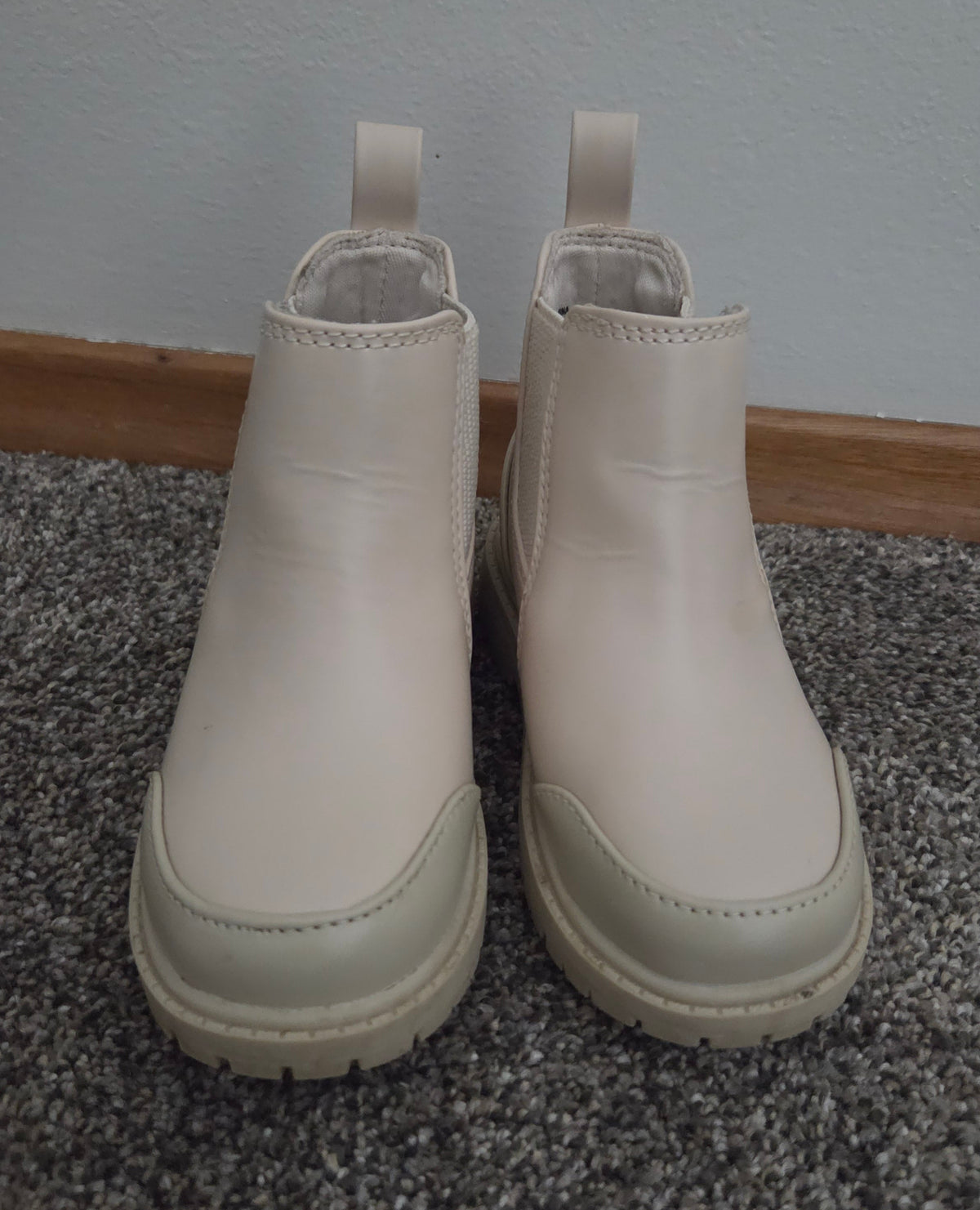 Old Navy 7 (toddler) Boots