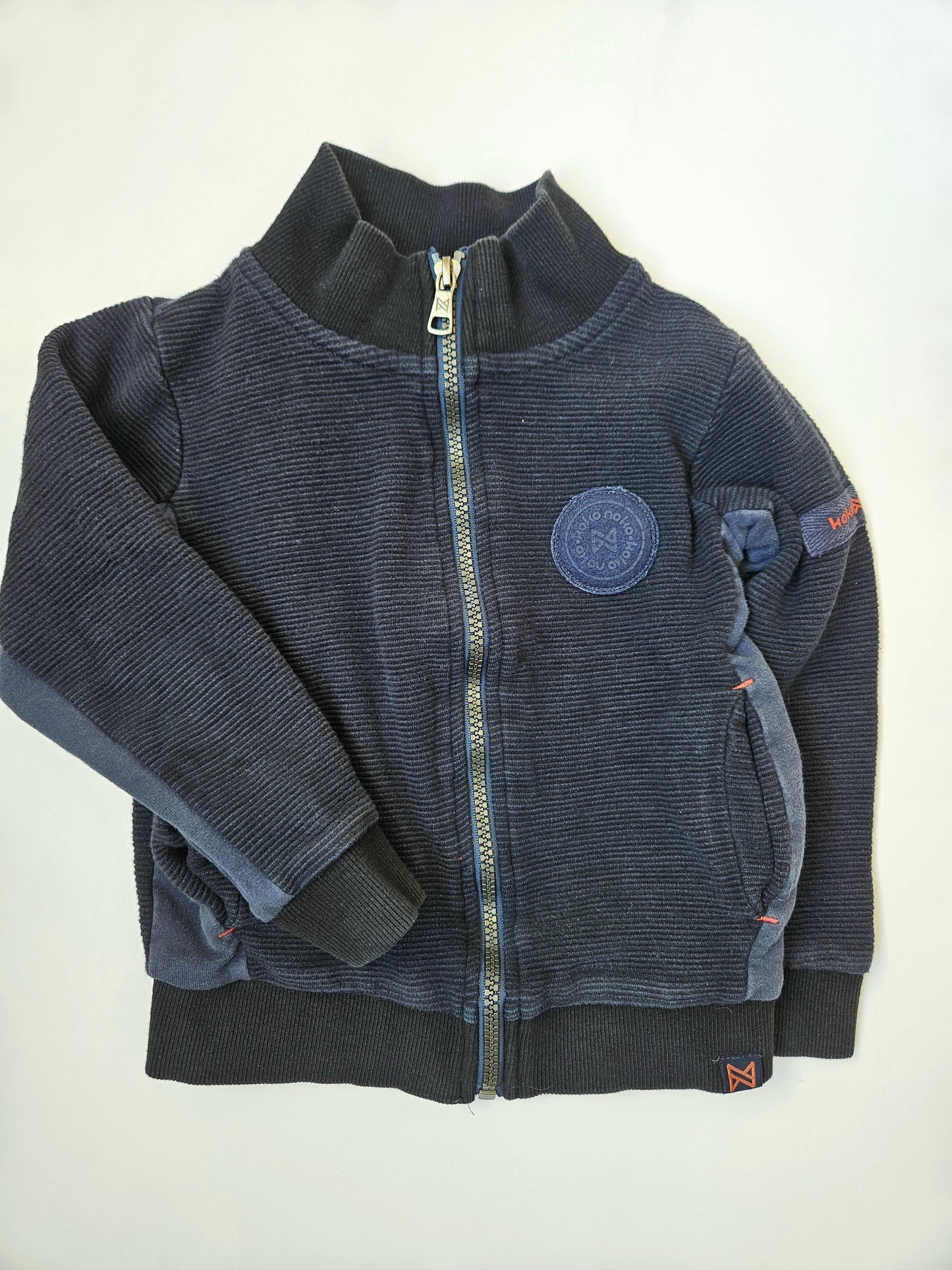 Koko Noko zip up sweater size 4T *slimfit