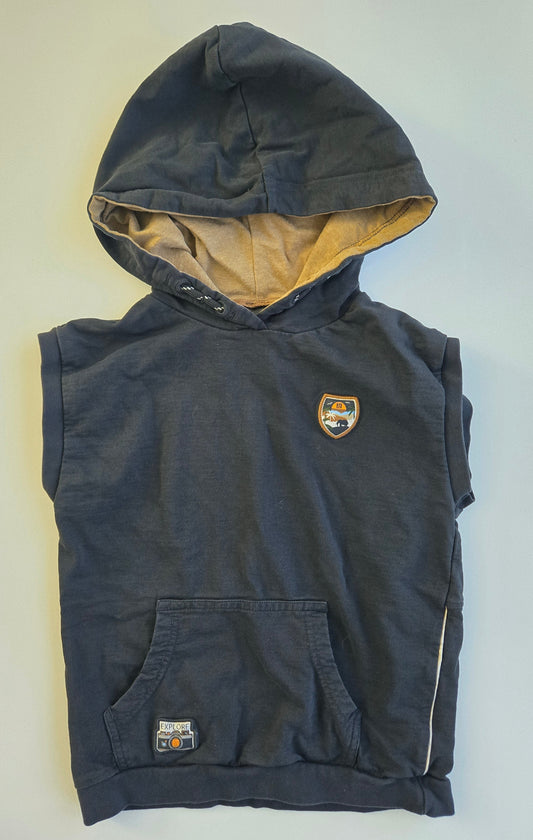 Nano Sleeveless Sweater size 6