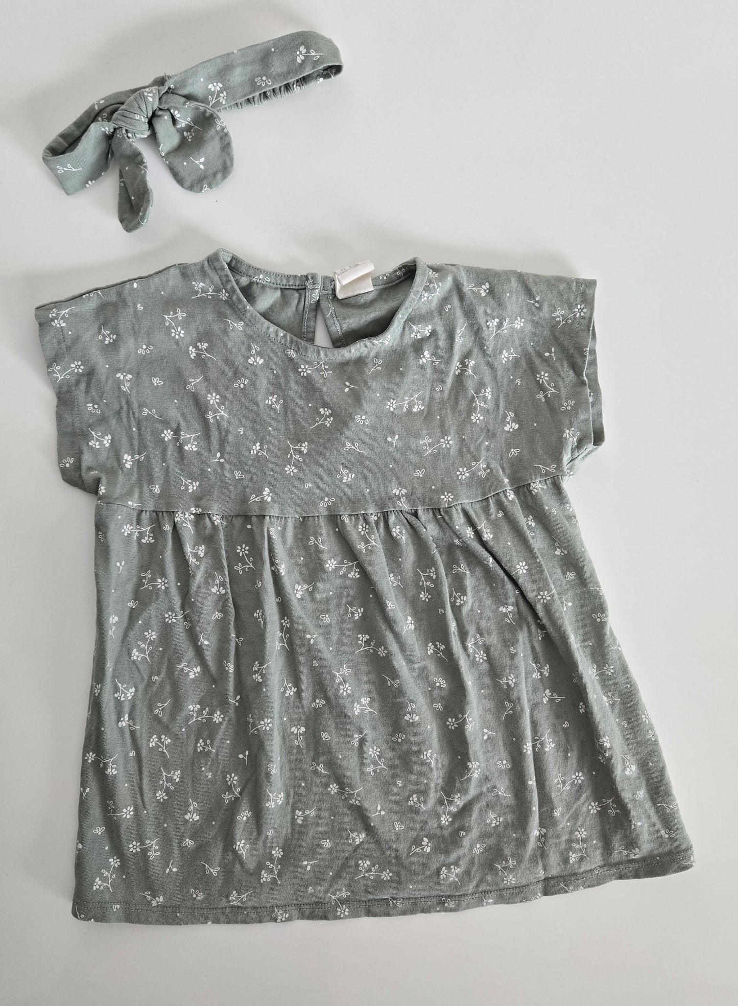 H&M Dress and Bow 9-12m