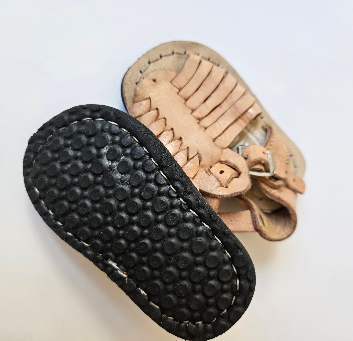 Galvez sandals size US4