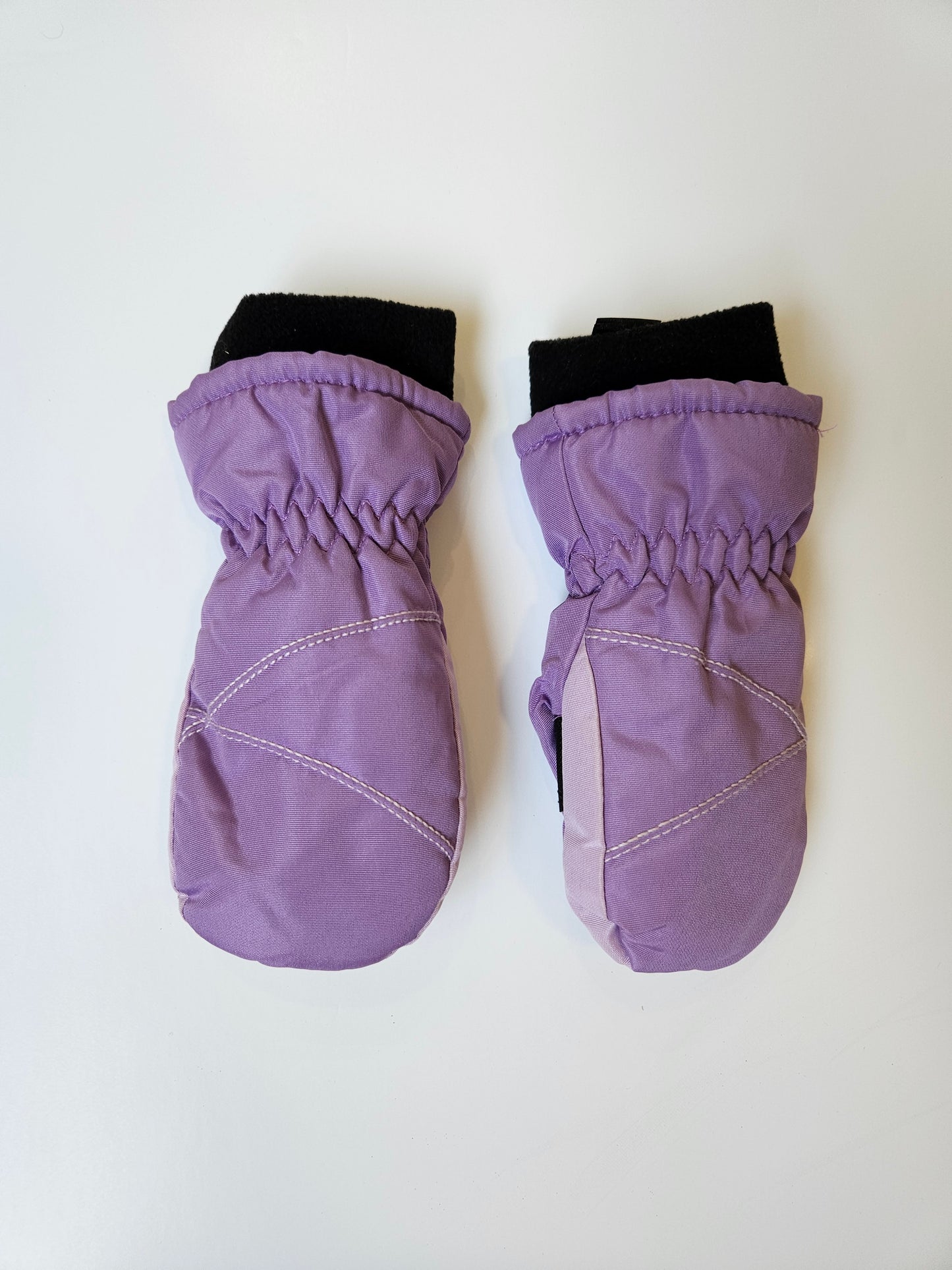 George purple mitts size OS (2/3T)