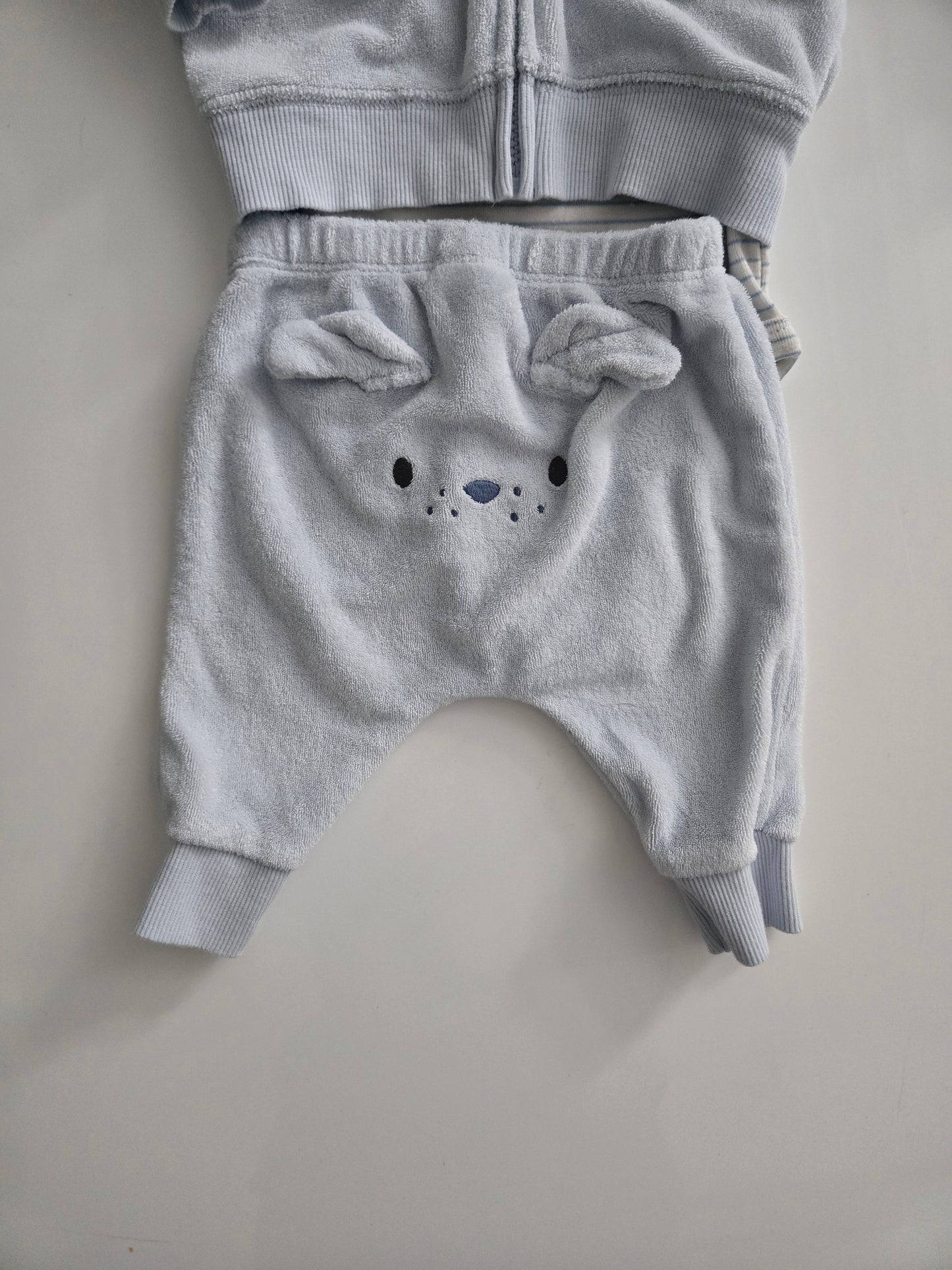 Carters 3 piece Set 3 month
