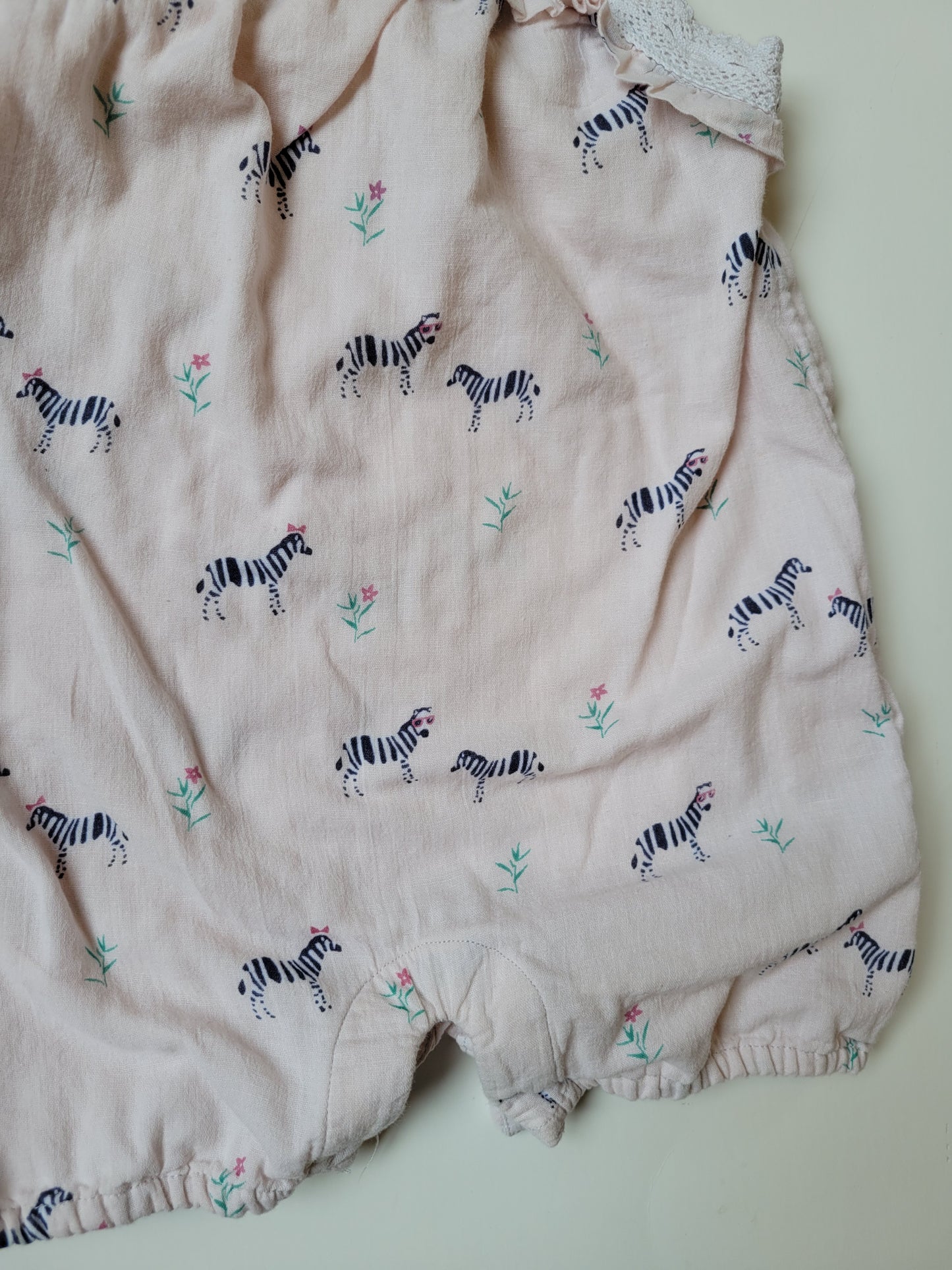 Baby Gap Zebra Romper 12 - 18m *description*