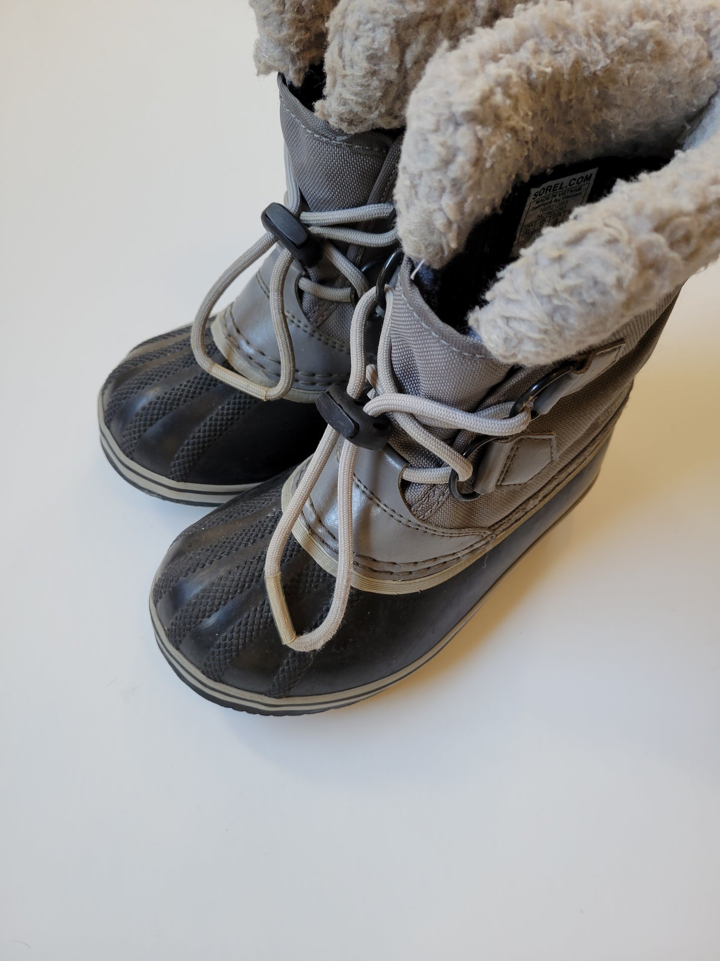 Sorel Grey Snowboots US11 (size 28)