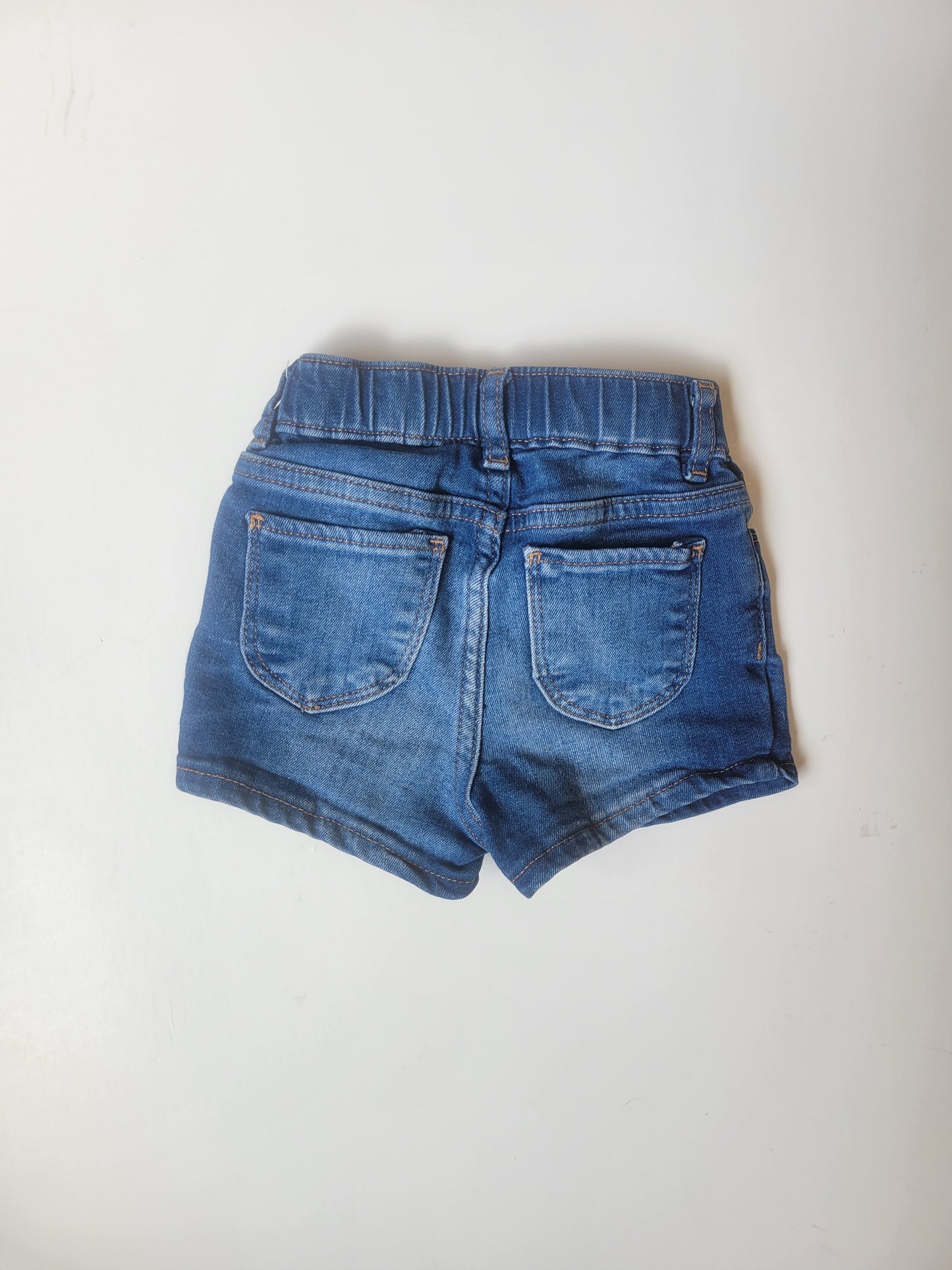 Gap Denim embroidered shorts size 18 to 24 months