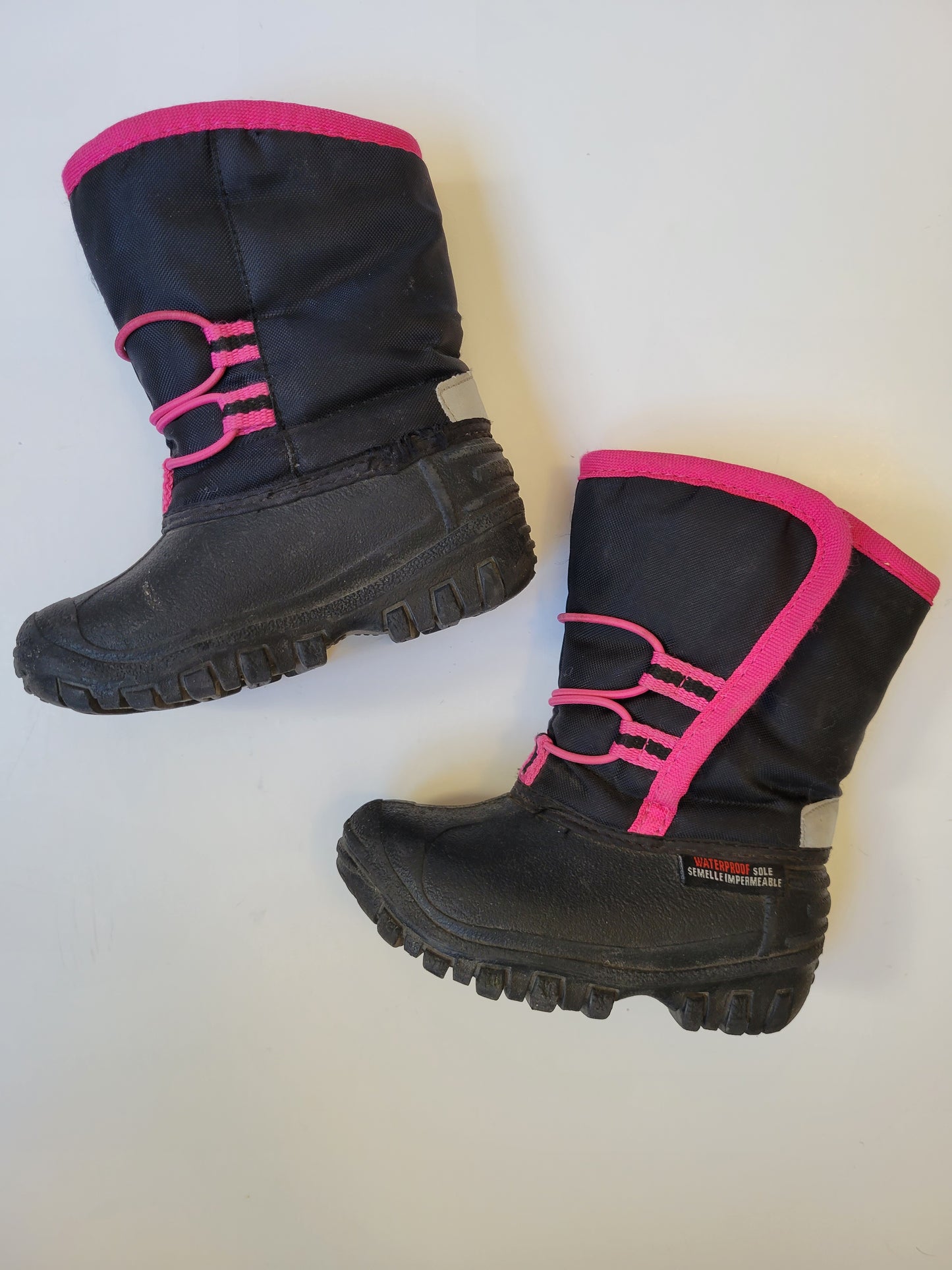 Thinsulate waterproof sole winterboots size 6